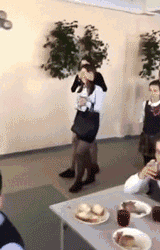 1526263847465036.gif 2.gif